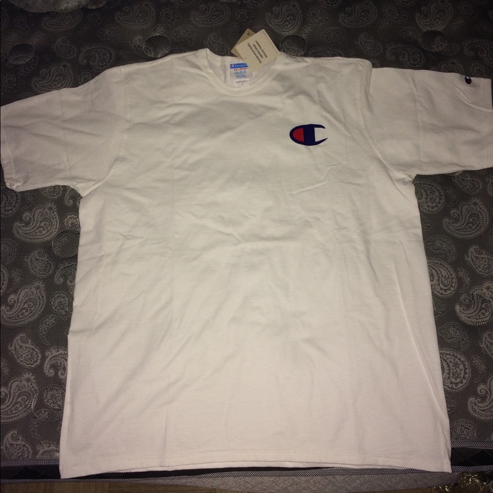 🆕 CHAMPION HERITAGE T SHIRT